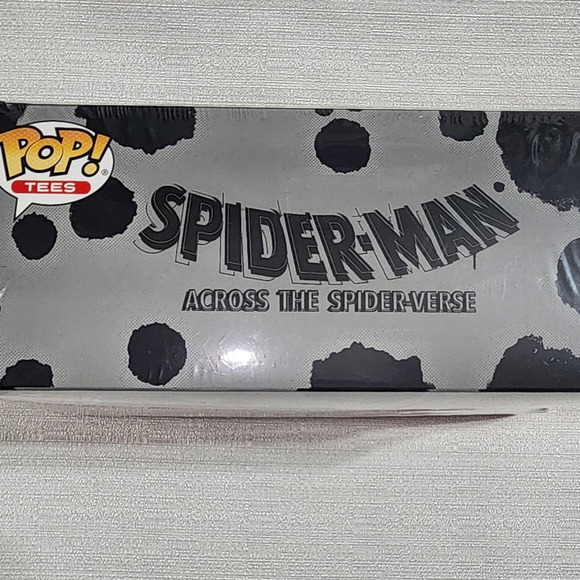 the spot large shit and glow in the dark funko figure - Picture 3 of 7